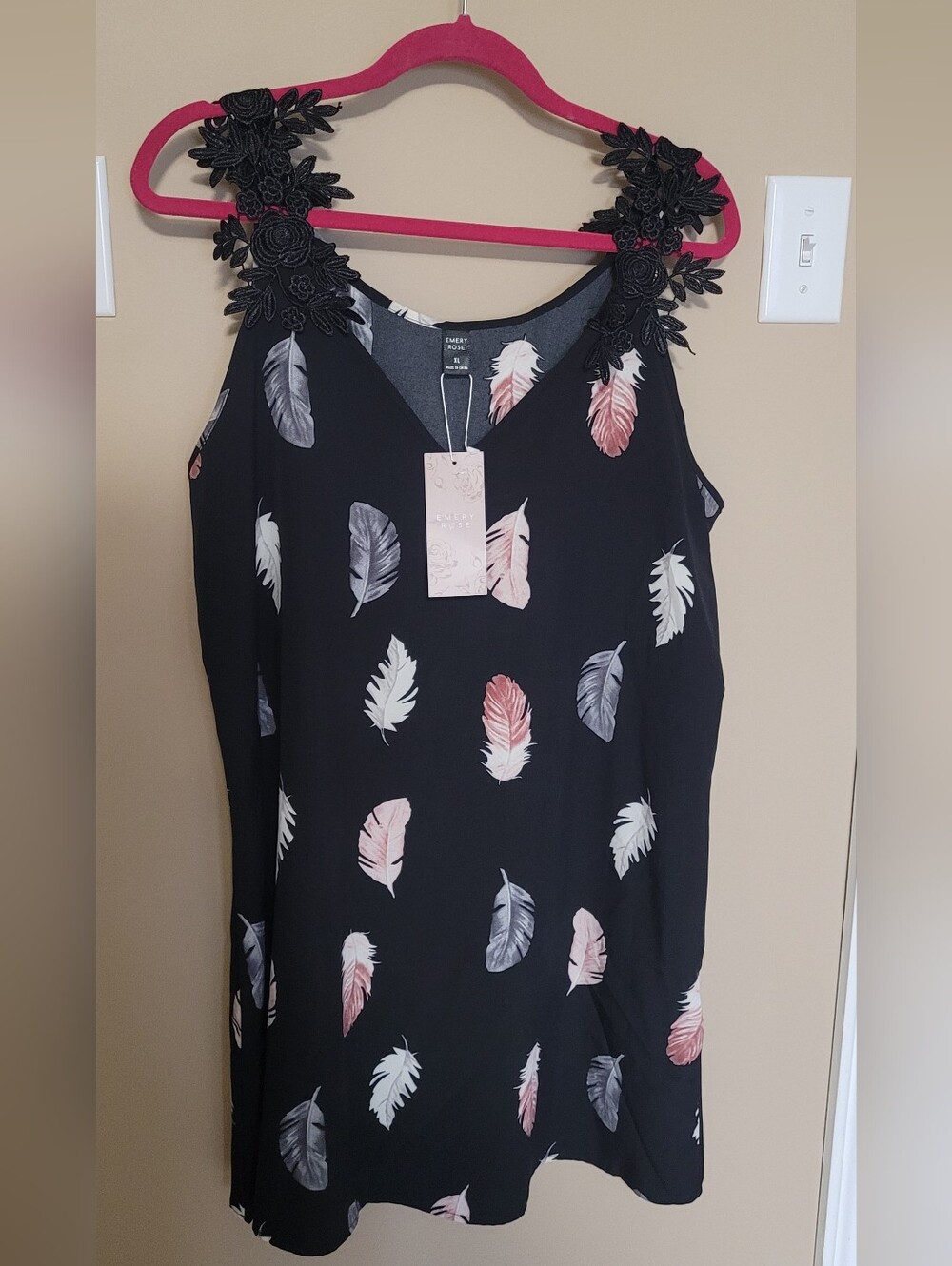💜2 for $10💜 Bundle and save Feather-Print Mini Dress with Floral Lace Straps